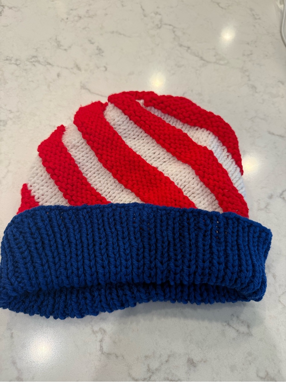 1970s Patriotic Red white & Blue Swirl Knit Beanie  - Red, White & Blue